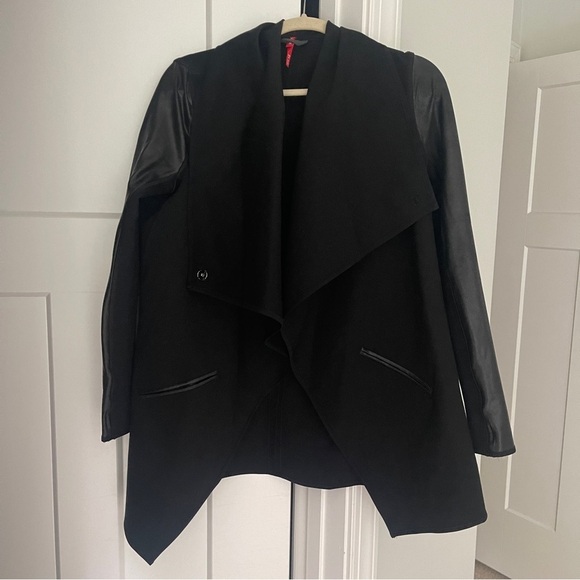 SPANX Faux Leather Convertible Jacket Black Coat Open Front Snap - Picture 3 of 7